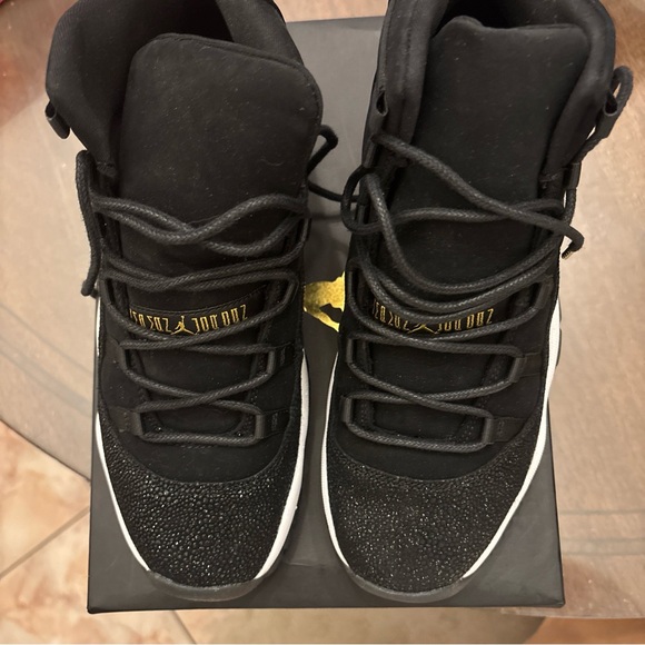 Air Jordan (GS) 11 Retro "HEIRESS BLACK STINGRAY" 2017 - Size 8Y / 9.5 Women - Picture 5 of 6